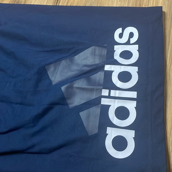 Men’s Adidas Shorts - Picture 3 of 3